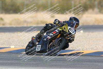 media/Jan-14-2024-SoCal Trackdays (Sun) [[2e55ec21a6]]/Turn 6 (125pm)/